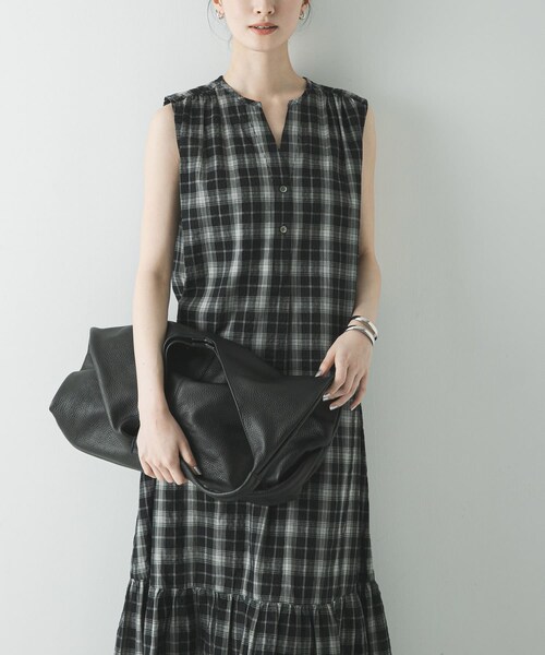 URBAN RESEARCH（アーバンリサーチ）の「サッカーチェックワンピース（ワンピース・レディース・BLACK/NAVY・Free）」の5枚目の写真