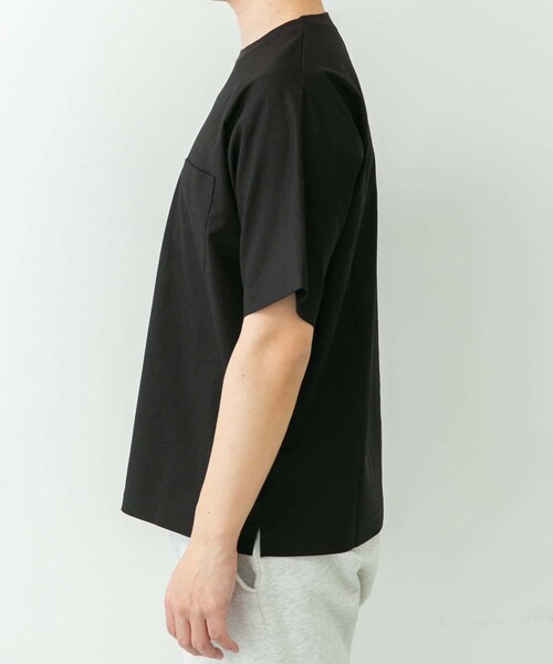 URBAN RESEARCH Sonny Label（アーバンリサーチサニーレーベル）の「『接触冷感/イージーケア』リネン混ショートスリーブTシャツ（Tシャツ/カットソー・メンズ・オフ×ブラック/ブラック/ネイビー/チャコール・M/L/XL）」の21枚目の写真