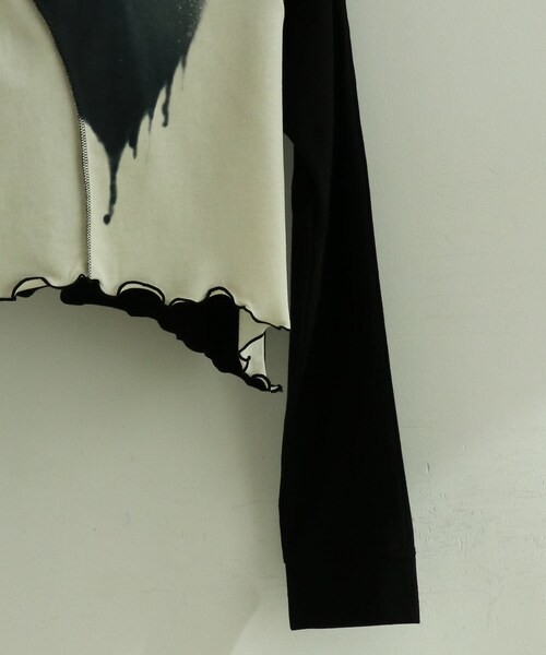 VIS（ビス）の「【reheat】ハートプリントフーディ【洗える】（パーカー・レディース・ブラック・F）」の15枚目の写真