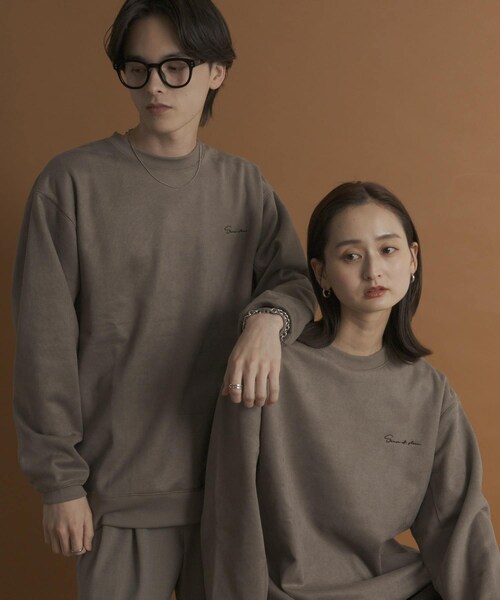 SENSE OF PLACE by URBAN RESEARCH(センスオブプレイスバイアーバンリサーチ)の「『ユニセックス』シシュウフェイクスエードクルーネックスウェット(スウェット・メンズ・GRAY/CHARCOAL/D.BROWN/GREIGE・M/L)」の15枚目の写真