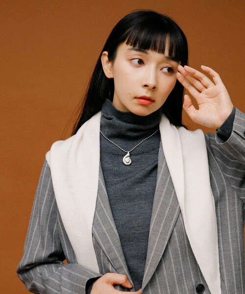 URBAN RESEARCH（アーバンリサーチ）の「IRIS47　ammonite necklace（ネックレス・レディース・silver・-）」の3枚目の写真