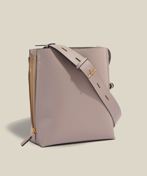 ROPE'（ロペ）の「【E'POR】Y BAG Shoulder Medium【軽量】（ショルダーバッグ・レディース・グレー/パープル・F）」の2枚目の写真