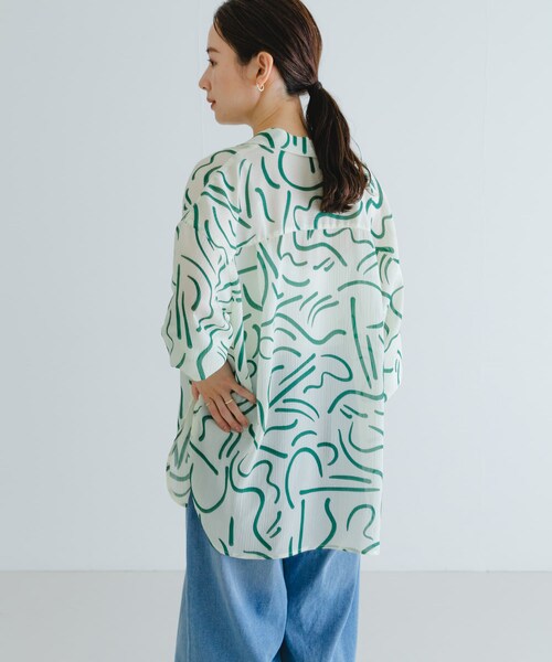 URBAN RESEARCH（アーバンリサーチ）の「『イージーケア』ドローイングアートプリントシャツ（シャツ/ブラウス・レディース・GREEN/RED・FREE）」の7枚目の写真