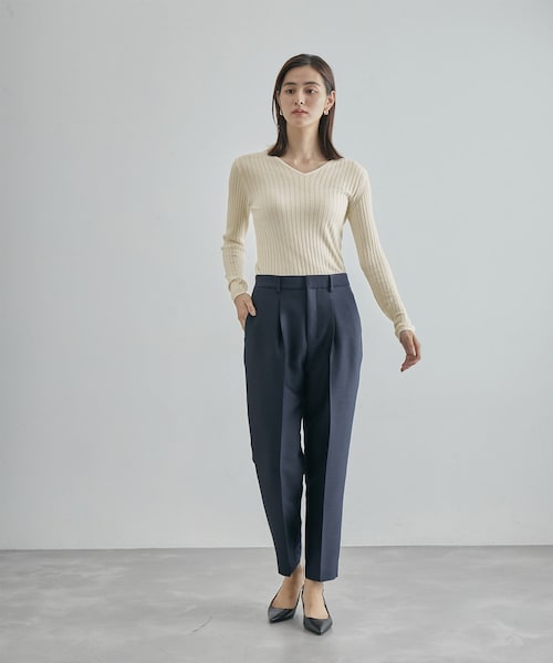ROPE'(ロペ)の「【限定店舗・J'aDoRe限定】エレガンス キュアフィーロ Vネックリブプルオーバー(Tシャツ/カットソー・レディース・ネイビー/オフホワイト・F)」の8枚目の写真