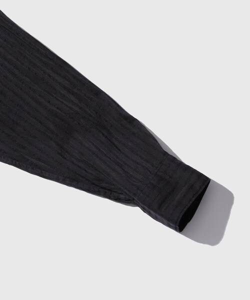 ADAM ET ROPE'(アダムエロペ)の「【HEUGN/ユーゲン】Morris LINO silk Jqd(シャツ/ブラウス・メンズ・チャコール・1/2/3/4)」の9枚目の写真