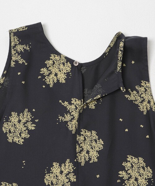 URBAN RESEARCH DOORS(アーバンリサーチドアーズ)の「Le GLAZIK SLEEVELESS DRESS(ワンピース・レディース・NAVY/BLACK・36)」の9枚目の写真