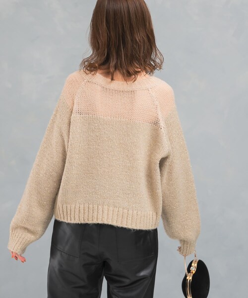 URBAN RESEARCH ROSSO（アーバンリサーチロッソ）の「『WEB限定』ドッキングラメニット（ニット/セーター・レディース・NAVY/PINK/BEIGE・FREE）」の12枚目の写真