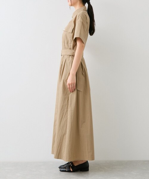 VIS(ビス)の「ベルトディテールシャツワンピース(シャツワンピース・レディース・ブラック/ベージュ・F)」の21枚目の写真
