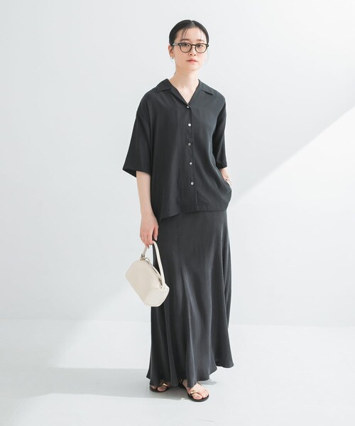 URBAN RESEARCH（アーバンリサーチ）の「LEATHER SQUARE SHOULDER（ショルダーバッグ・レディース・IVORY/BLACK・-）」の8枚目の写真