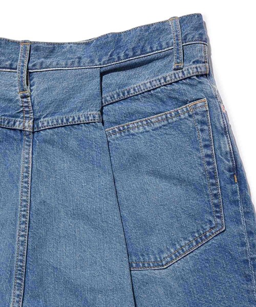ADAM ET ROPE'(アダムエロペ)の「【URU/ウル】DENIM SHORTS(デニムパンツ・メンズ・ブルー系・1/2)」の9枚目の写真