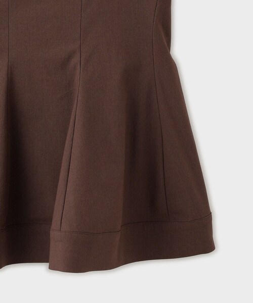 ROPE'（ロペ）の「【一部店舗限定】【REALM（レルム）】V-NECK PEPLUM BLOUSE｜セットアップブラウス　26SS（シャツ/ブラウス・レディース・ダークブラウン/カーキ・38）」の19枚目の写真