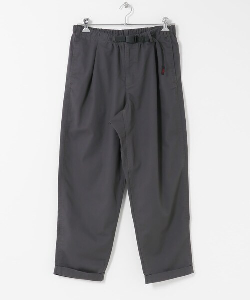 EKAL（エカル）の「GRAMICCI　T/C TWILL TUCK TAPERED PANTS（その他パンツ・メンズ・PINE/BLACK/CHARCOAL・S/M/L/XL）」の3枚目の写真