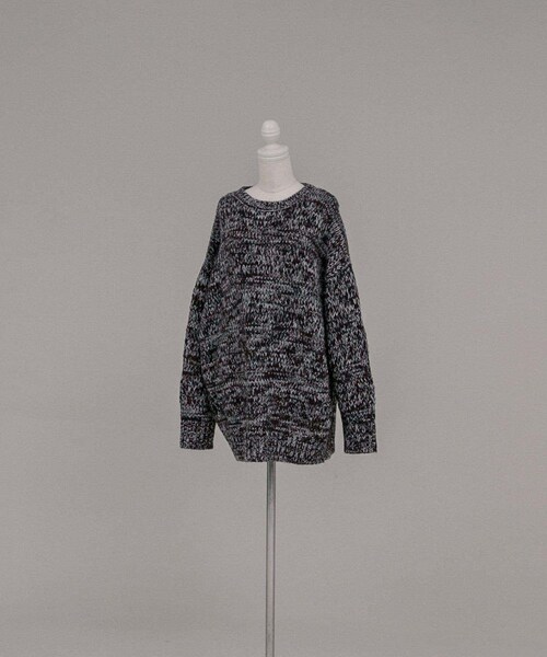 LAATO（ラート）の「MIX YARN CREW NECK KNIT（ニット/セーター・レディース・スターリースカイ/クラウディスカイ/フローズンスカイ・FREE）」の8枚目の写真