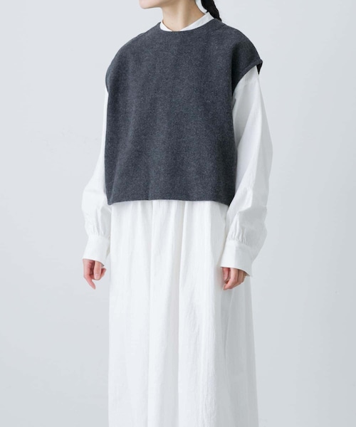 かぐれ（カグレ）の「ナッピングウール2WAYベスト（ベスト・レディース・BLACK/CHARCOAL・FREE）」の2枚目の写真