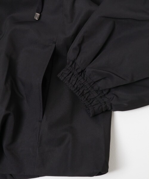 URBAN RESEARCH ROSSO（アーバンリサーチロッソ）の「MARILYN MOON　pleats twill blouson（ブルゾン・レディース・BLACK/BEIGE・Free）」の10枚目の写真