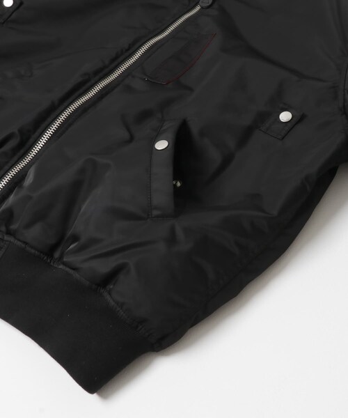 URBAN RESEARCH（アーバンリサーチ）の「phenix　JACKET TYPE P-0012（MA-1・メンズ・BLK/KHAKI・3/4）」の5枚目の写真