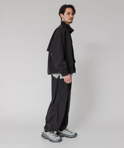 URBAN RESEARCH（アーバンリサーチ）の「NYLON SHORT MODS BLOUSON（テーラードジャケット・メンズ・BLACK/GREIGE・M/L）」の10枚目の写真