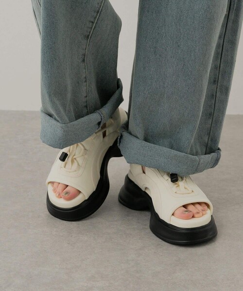 SENSE OF PLACE by URBAN RESEARCH(センスオブプレイスバイアーバンリサーチ)の「ボリュームソールドロストスポーツサンダル(サンダル・レディース・BLACK/IVORY/BEIGE・S/M/L)」の9枚目の写真