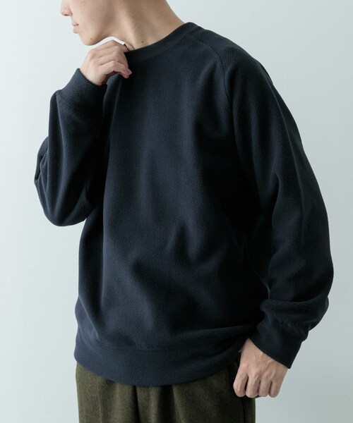 ITEMS URBANRESEARCH（アイテムズ アーバンリサーチ）の「発熱機能 クルーネックラグランTops（Tシャツ/カットソー・メンズ・GREIGE/OFF/BLK・M/L）」の16枚目の写真