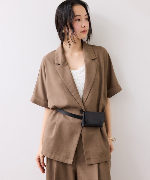 VIS(ビス)の「Light Airyシングルドルマンサマージャケット/UVケア・接触冷感・吸水速乾(テーラードジャケット・レディース・ブラック/キナリ/カーキ系・F)」の3枚目の写真