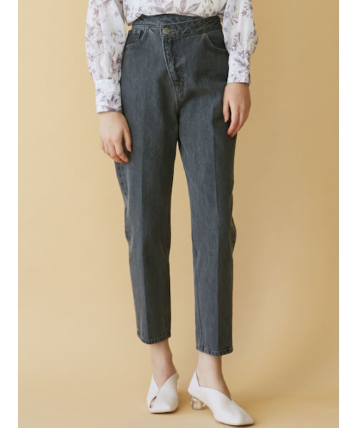 LAGUNAMOON（ラグナムーン）の「ウエストアシンメトリーデニムパンツ（デニムパンツ・レディース・ブラック/アイスブルー・S/M）」の10枚目の写真