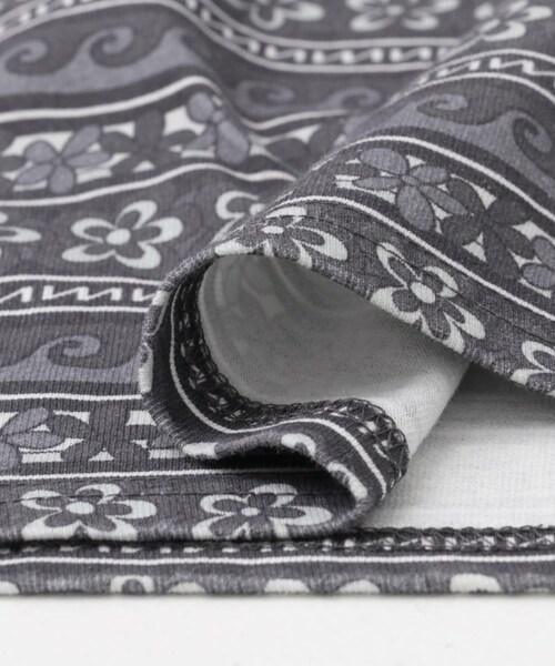 URBAN RESEARCH Sonny Label（アーバンリサーチサニーレーベル）の「MAGIC NUMBER　FLOWER BORDER T-SHIRTS（Tシャツ/カットソー・メンズ・BLACK/BLUE・M/L）」の9枚目の写真