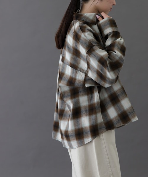 URBAN RESEARCH DOORS(アーバンリサーチドアーズ)の「FORK&SPOON ネルチェックシャツ(シャツ/ブラウス・レディース・NAVY/BROWN/IVORY・1)」の18枚目の写真