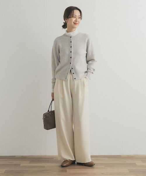 URBAN RESEARCH DOORS(アーバンリサーチドアーズ)の「『UR TECH SMOOTHLUXE』ワイドトラウザー(その他パンツ・レディース・ECRU/CHARCOAL・S/M)」の10枚目の写真