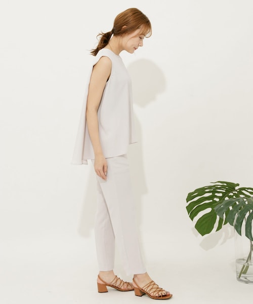 SENSE OF PLACE by URBAN RESEARCH（センスオブプレイスバイアーバンリサーチ）の「バックフレアセットアップ(テーパード)（セットアップ・レディース・GREIGE/GREEN/NAVY・S/M）」の7枚目の写真