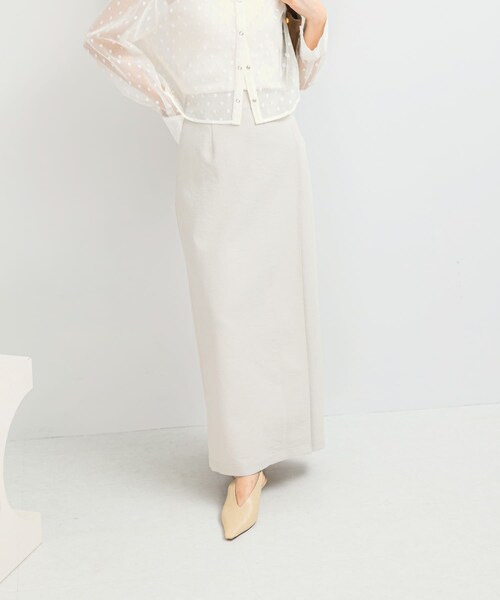 URBAN RESEARCH ROSSO（アーバンリサーチロッソ）の「UVカットストレートタックスカート（スカート・レディース・GREIGE/BLACK・36/38）」の2枚目の写真