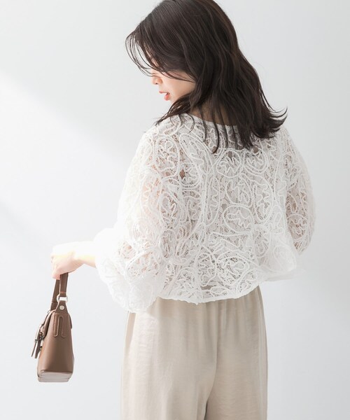 URBAN RESEARCH ROSSO（アーバンリサーチロッソ）の「F by ROSSO　コードレースブラウス（シャツ/ブラウス・レディース・OFF WHITE/BLACK・FREE）」の6枚目の写真