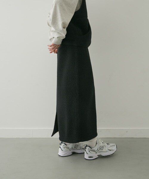 URBAN RESEARCH DOORS（アーバンリサーチドアーズ）の「『別注』Snow Peak Apparel×DOORS　ThermalBoa FleeceSkirt（スカート・レディース・グレー/ブラック・FREE）」の9枚目の写真