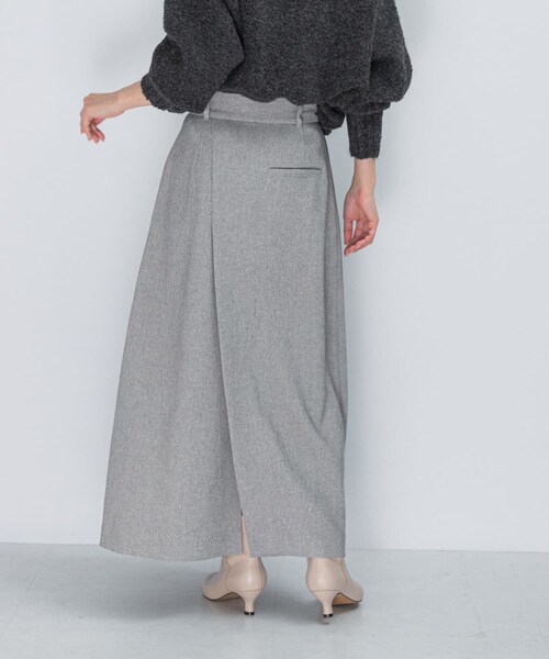 URBAN RESEARCH ROSSO（アーバンリサーチロッソ）の「タックスカート（スカート・レディース・LIGHTGRAY/BROWN・36/38）」の7枚目の写真