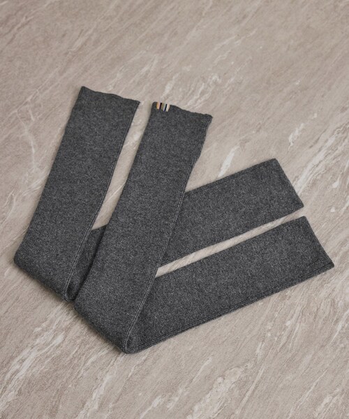 ADAM ET ROPE'（アダムエロペ）の「【J'aDoRe・店舗限定】【extreme cashmere（エクストリーム・カシミア）】ballet（手袋・レディース・グレー/カーキ系・F）」の4枚目の写真