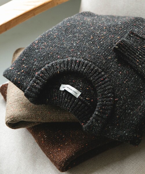 URBAN RESEARCH DOORS（アーバンリサーチドアーズ）の「ウールブレンドネップクルーネックニット（ニット/セーター・メンズ・BEIGE/BROWN/CHARCOAL・M/L）」の5枚目の写真