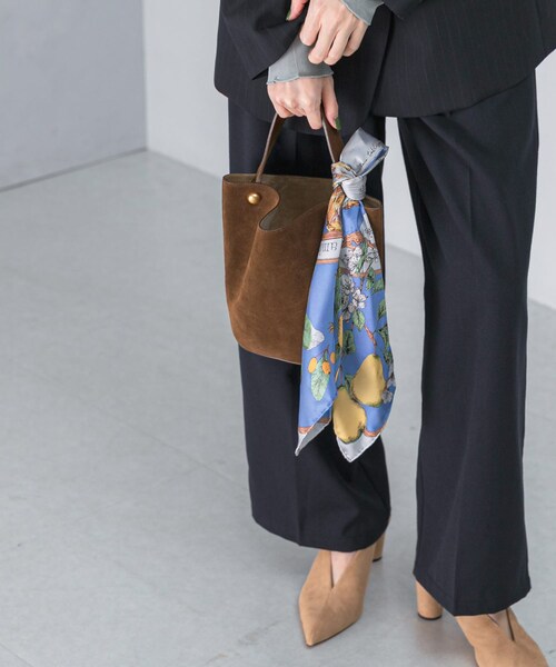 URBAN RESEARCH ROSSO（アーバンリサーチロッソ）の「manipuri　65アンティークレシピ（バンダナ/スカーフ・レディース・blue・FREE）」の2枚目の写真