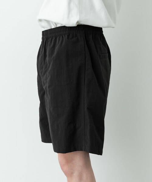 URBAN RESEARCH Sonny Label（アーバンリサーチサニーレーベル）の「ナイロンイージーバギーショートパンツ（その他パンツ・メンズ・ブラック/グレー/ネイビー・M/L）」の14枚目の写真