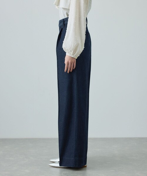 ROPE'（ロペ）の「テンセルデニムストレートワイドパンツ/イージーケア・セットアップ対応（デニムパンツ・レディース・ネイビー/ブルー・36/38/40）」の20枚目の写真