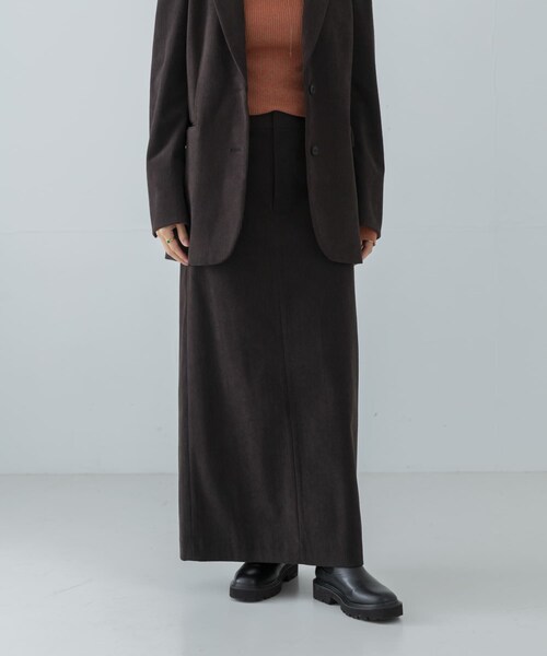 URBAN RESEARCH(アーバンリサーチ)の「トリコットコーデュロイスカート(スカート・レディース・BROWN/OFF WHITE・36/38)」の3枚目の写真