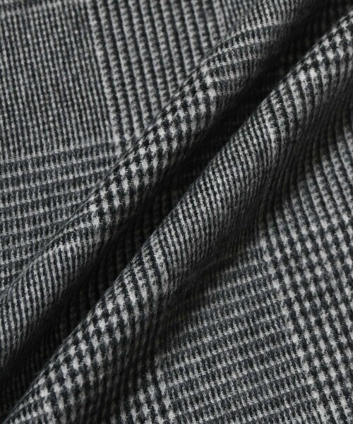 ADAM ET ROPE'（アダムエロペ）の「【Joshua Ellis】Glen Plain（マフラー・メンズ・グレー・F）」の4枚目の写真