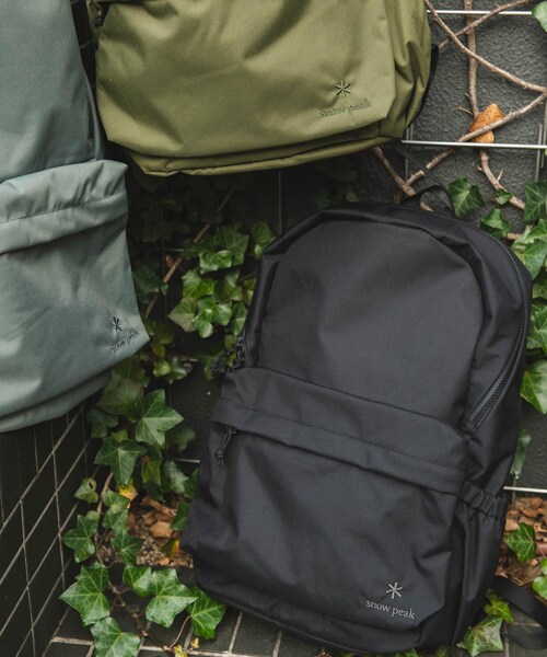 URBAN RESEARCH DOORS(アーバンリサーチドアーズ)の「『別注』Snow Peak Apparel×DOORS Everyday Use Backpack(バックパック/リュック・メンズ・Black/Olive/Grey・one)」の10枚目の写真