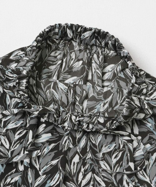 URBAN RESEARCH DOORS(アーバンリサーチドアーズ)の「ボタニカルプリントイージーパンツ(その他パンツ・レディース・BLACK/KHAKI・Free)」の12枚目の写真