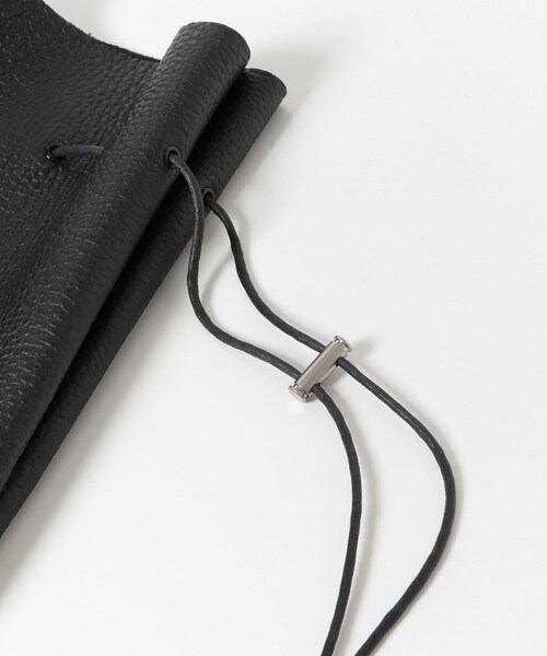 URBAN RESEARCH（アーバンリサーチ）の「Hender Scheme　ZACC（ショルダーバッグ・メンズ・black/dark brown/taupe・FREE）」の9枚目の写真