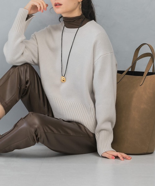 URBAN RESEARCH ROSSO（アーバンリサーチロッソ）の「エクストラファインシームデザインニット（ニット/セーター・レディース・LIME/P/WHITE/PINK/CHARCOAL/BLUE/BEIGE・FREE）」の17枚目の写真