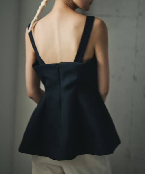 ROPE'(ロペ)の「【一部店舗限定】【REALM(レルム)】CAMISOLE TOPS|トップス(その他トップス・レディース・ブラック・38)」の12枚目の写真