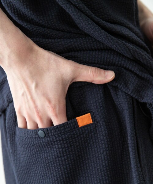 URBAN RESEARCH Sonny Label（アーバンリサーチサニーレーベル）の「カットシアサッカーショートパンツ（その他パンツ・メンズ・ブラック/ネイビー・M/L）」の17枚目の写真