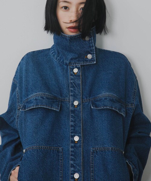 KBF（ケイビーエフ）の「ハイネックデニムブルゾン（ブルゾン・レディース・BLUE/BROWN/BLACK・One）」の7枚目の写真