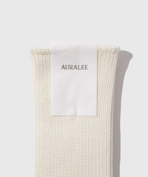 ADAM ET ROPE'(アダムエロペ)の「【AURALEE/オーラリー】COTTON LOW GAUGE SOCKS(ソックス/靴下・メンズ・ブラック/ホワイト/キナリ・F)」の7枚目の写真