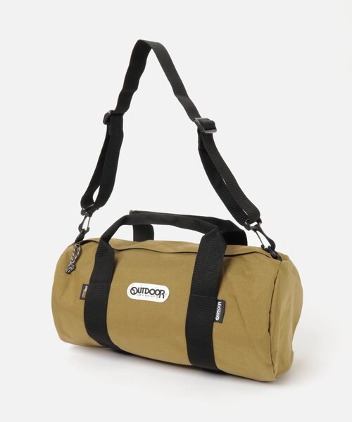 URBAN RESEARCH（アーバンリサーチ）の「OUTDOOR PRODUCTS　Roll Boston LARGE（ボストンバッグ・レディース・RED/BEIGE/BLACK/FUCHSIA/GRAPHITE/LIMELIGHT/PINENEEDLE/PURPLE/TANGERINE/BURGUNDY・FREE/Free）」の3枚目の写真