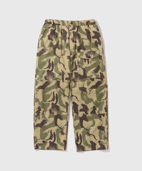 ADAM ET ROPE'(アダムエロペ)の「メッシュプリント カーゴパンツ(カーゴパンツ・メンズ・ブラック系/カーキ系・L/M)」の3枚目の写真